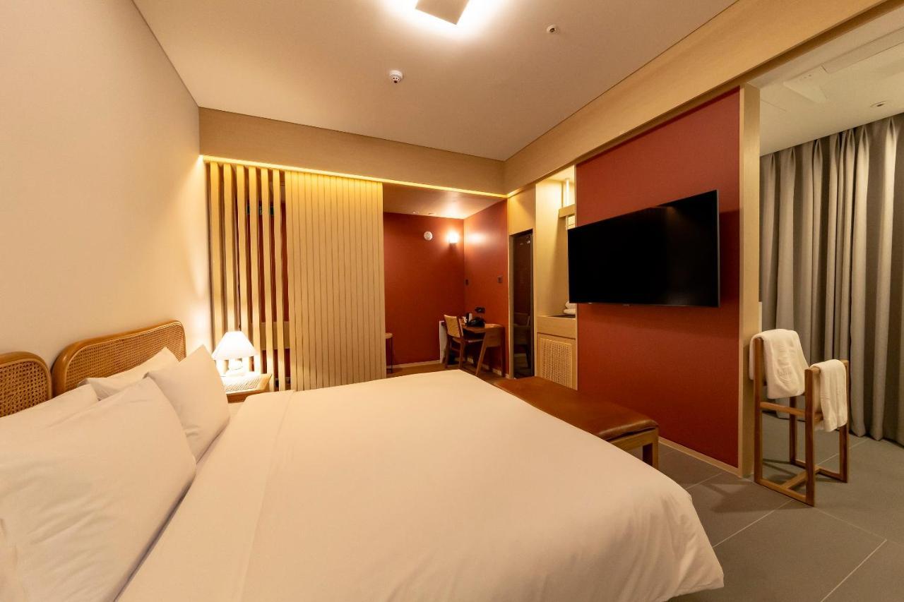 Hound Hotel Haeundae Signature Busan Ngoại thất bức ảnh